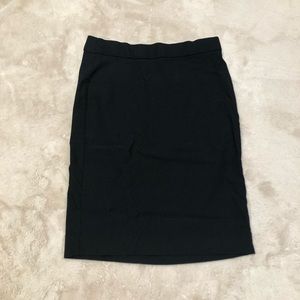 ELLE Pencil Skirt Black-Women’s Medium